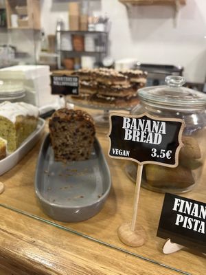 Vegan cake   at Josie Factory in Bayonne