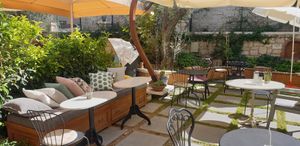 Garden at Noon Good Food in Urla