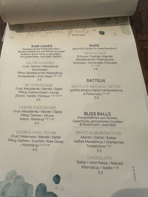 Dessert  at Nora's Deli - Sielwall in Bremen