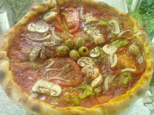 Vegan pizza at Prasadam in Zagreb