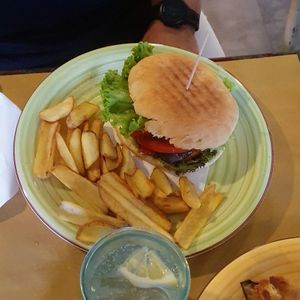 Vegan burger at Aperture Cocktail Bar in Padua