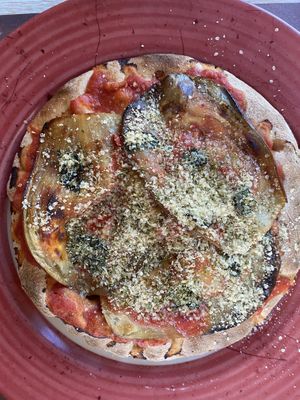 Pizza parmiveg at Elisir in Castiglione Olona