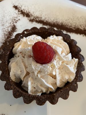 Crostatina vegana at Elisir in Castiglione Olona