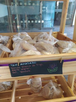 Amasado at Panadería y Pastelería Pan & Paz - Maybe closed in Vina Del Mar