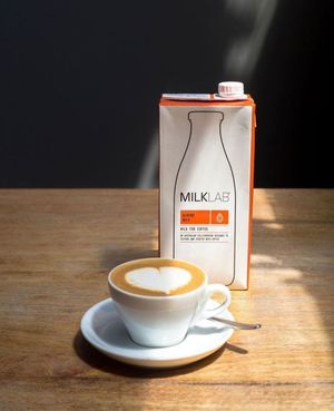 Our almond flat white at La Nini Deli in Hangzhou