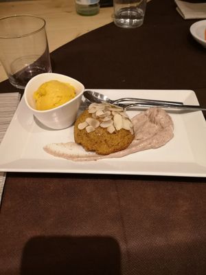 Carrot and coconut cake with hazelnut cream and mango ice cream at Integraldo in Majano