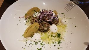 Chickpeas balls with cabbage salad and veg majo at Integraldo in Majano