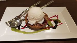 Tortino di grano saraceno e gelato vegan at Integraldo in Majano