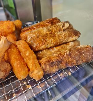 Fried stuff ~ 30/4/22 at Gan En 感恩素食 in Central Singapore