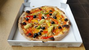 Pizza Giardino at Dieci Pizza in Geneva