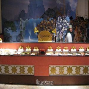 Vegetarian (Asian) buffet at Golden Kinnaree Buffet Restaurant in Phuket
