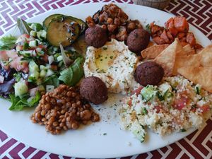 Vegan plate at El Patio in Albir