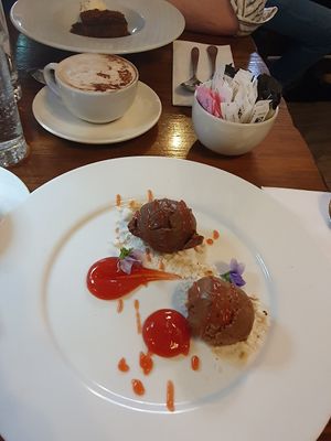 Vegan chocolate mousse and tiramisu sorbet at Howies in Edinburgh
