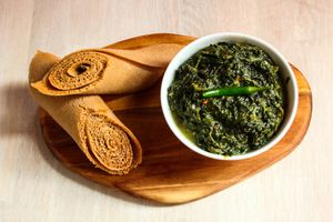 SPINACH STEW

Chopped spinach, stewed in onions, garlic, jalapeños and sone herbal spice. Served with Injera bread or rice. at House of Habesha - Eagle Inn in Manchester
