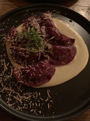 Agnolottis fungi rellenos de almendras y hongos shiitake   at Mushroom Bar in Montevideo