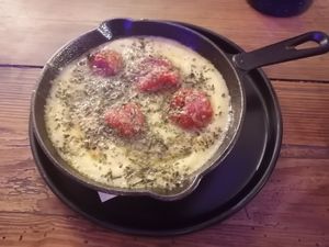  at Mushroom Bar in Montevideo