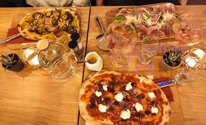 Oben rechts nicht vegan at Pinsa Manufaktur in Ludwigsburg