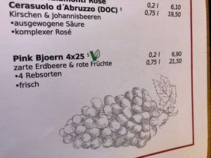 vegan wine  at Pinsa Manufaktur in Ludwigsburg