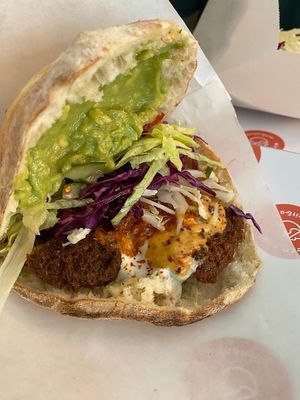 Linsen Falafel  at mit & ohne in Zurich