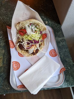 falafel at mit & ohne in Zurich