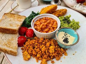 Vegan breakfast at Fins Beach Cafe in Sandown