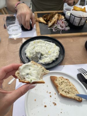 Vegan tzatziki and bread at 5SENSES Restaurant in Santorini