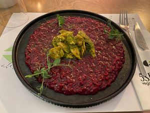 Beetroot Risotto with Violife Chicken at 5SENSES Restaurant in Santorini