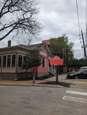 Exterior at Best Quality Daughter in San Antonio