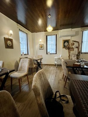 Indoor seating  at Fatma Sultan in Antalya