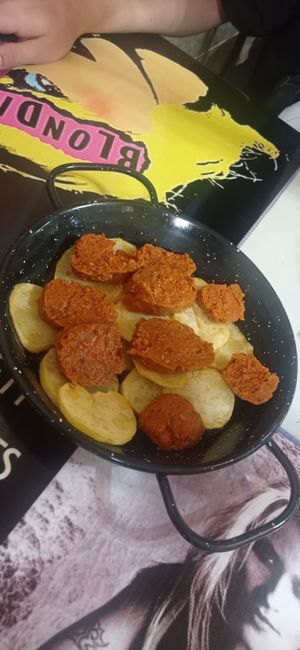  at Faroles Taberna Rock in Valladolid