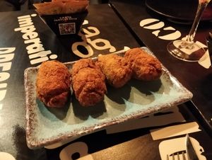  at Faroles Taberna Rock in Valladolid