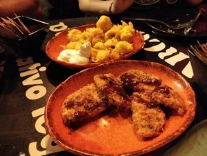  at Faroles Taberna Rock in Valladolid