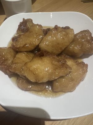 Was recommended for kids.  This was the only one that was so-so. But for a meat eater it might be an interesting option   at Even Noodles Sing 碗阳春 in Shanghai