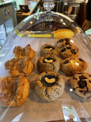 Yum cookies at Halt in Seoul