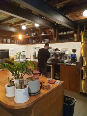 well set up at Halt in Seoul