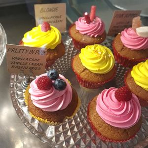 cupcakes at Superhero Records in Berlin
