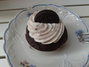 Cupcake at Superhero Records in Berlin