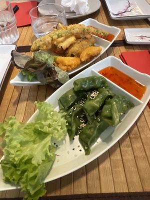 Vegan tempura en gyosa   at Delight Sushi And Bar in Oostende
