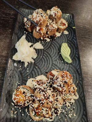 Lovely deep-fried sushi at Viettonic2 in Berlin