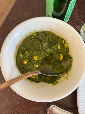 Mais og spinat  at Pippali in Herlev