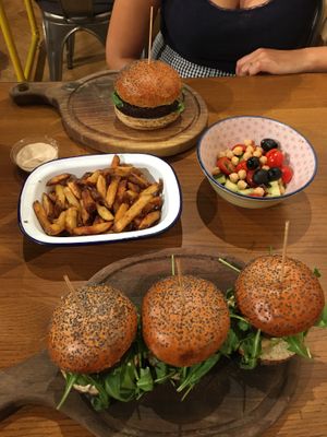 Vegan sides, fries, classic vegan burger and salad. at Submarine Burgers in Zadar