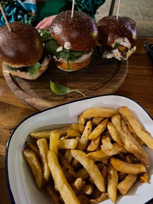 Vegan sliders and fries  at Submarine Burgers in Zadar