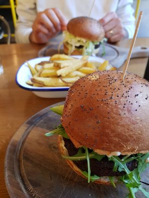 Burger at Submarine Burgers in Zadar
