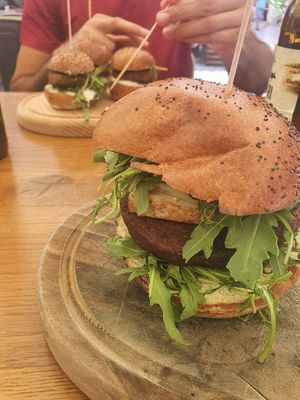  at Submarine Burgers in Zadar