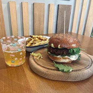   at Submarine Burgers in Zadar