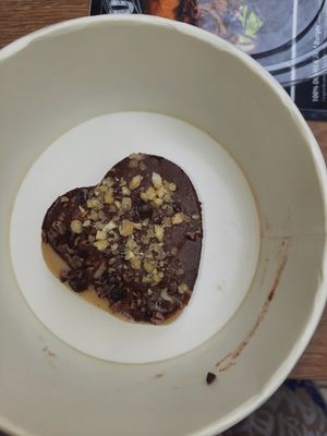 Vegan GF RAW CAKE! at Submarine Burgers in Zadar