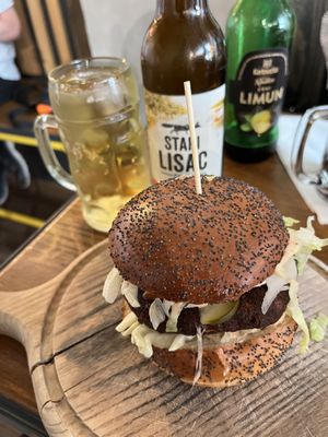   at Submarine Burgers in Zadar