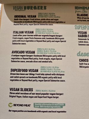  at Submarine Burgers in Zadar