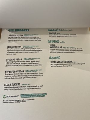   at Submarine Burgers in Zadar