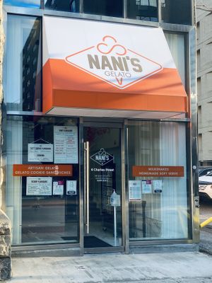 Storefront  at Nani's Gelato in Toronto